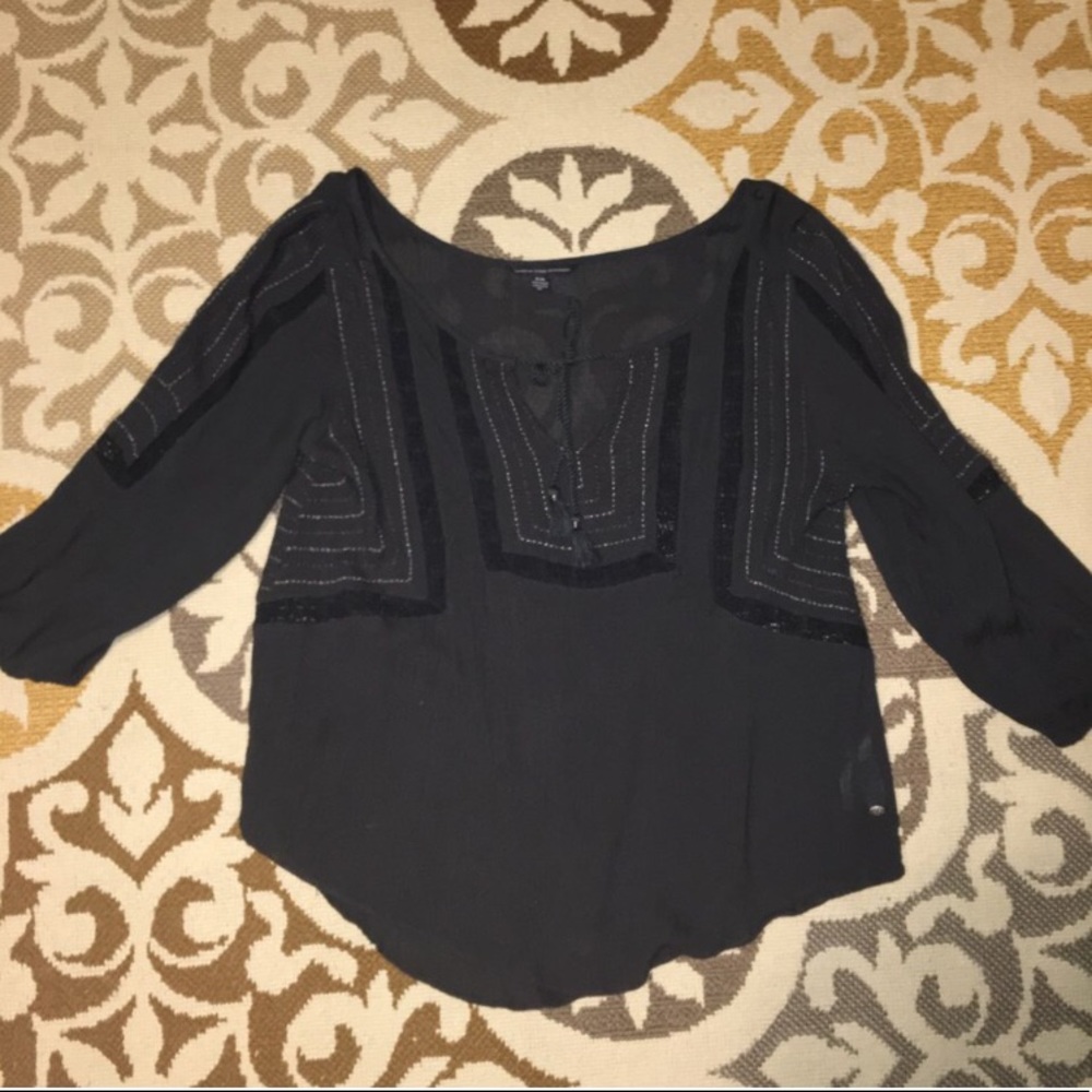 American Eagle top